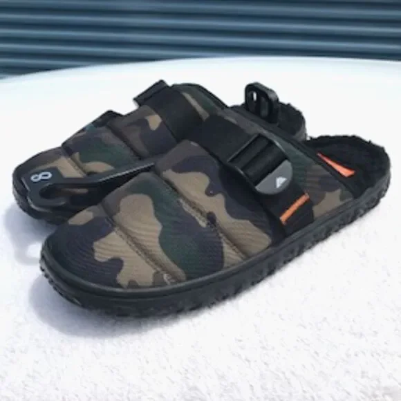 Outdoor Water Repellant Slip On Camouflage Sandals . Size: 8 . Ozark Trail - Picture 4 of 10